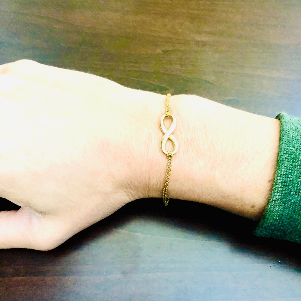 Tiffany & Company 18k infinity bracelet
